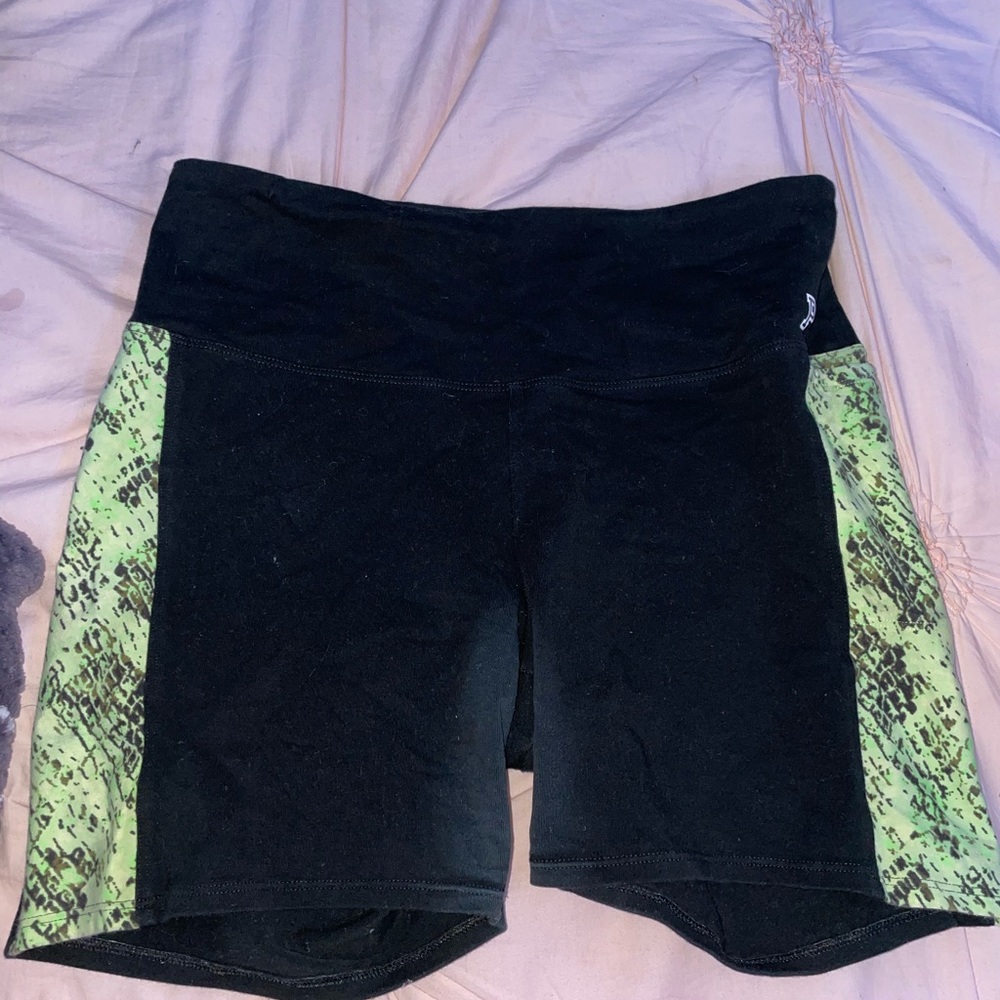 biker shorts